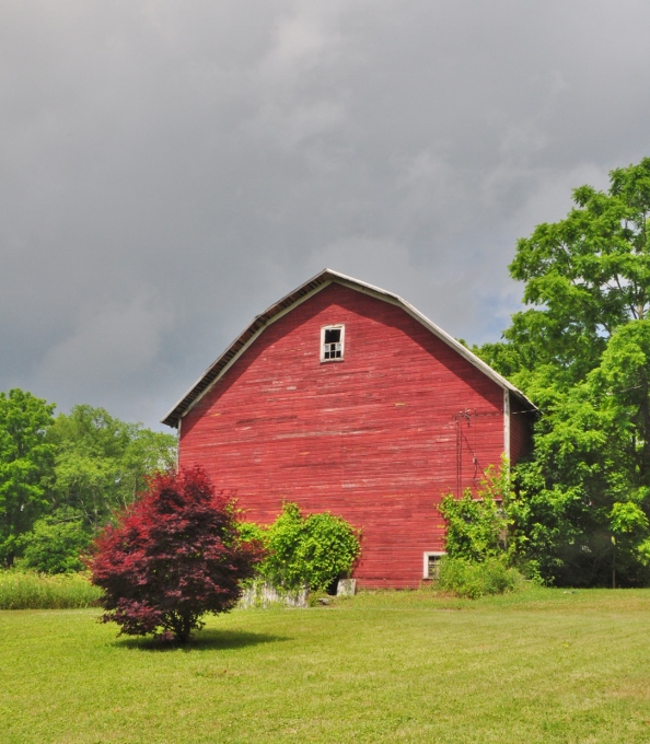 red barn near Camptown, PA
